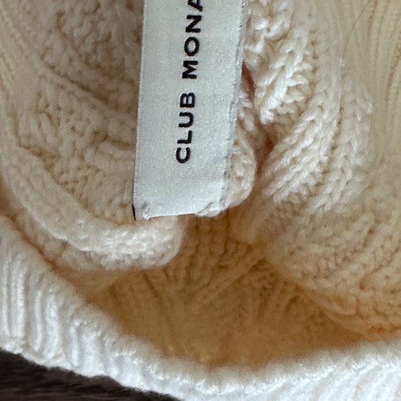 Club Monaco Hat - Picture 3 of 3